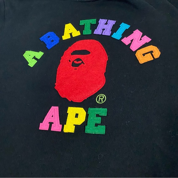 A Bathing Ape College Felt Patch Multicoloured Crewneck Sweatshirt Size XL - Picture 2 of 9